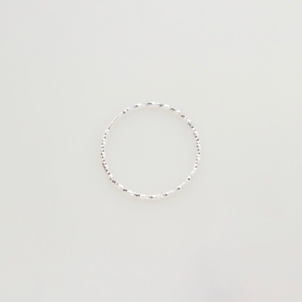 Hammered Dainty Ring | Sterling Silver 925